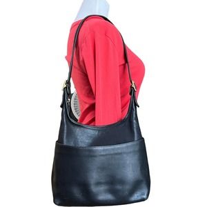 Coach vintage legacy leather bucket bag shoulder bag black leather